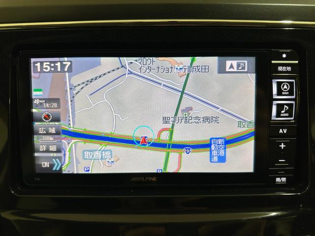 プリウスアルファ Ｓ　ＥＴＣ　バックカメラ　ナビ　ＴＶ　オートライト　後席モニター　スマートキー　電動格納ミラー　３列シート　ＣＶＴ　盗難防止システム　衝突安全ボディ　ＡＢＳ　ＥＳＣ　ＣＤ　ＤＶＤ再生（16枚目）