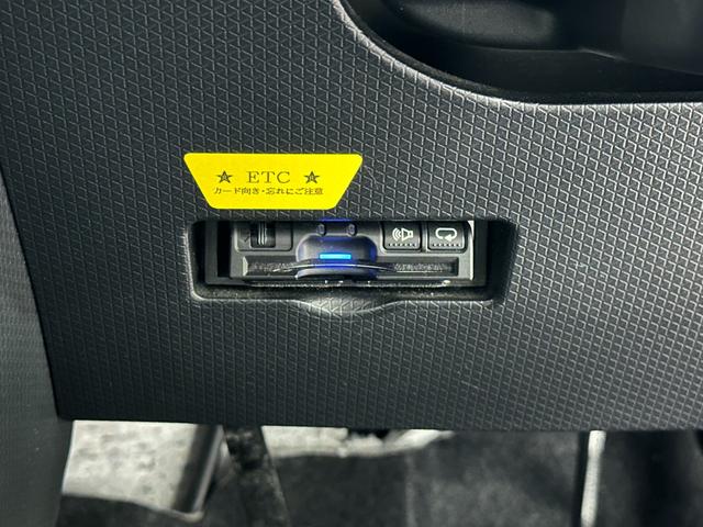 タント Ｘ　４ＷＤ　ＥＴＣ　バックカメラ　両側スライド・片側電動　ナビ　クリアランスソナー　衝突被害軽減システム　オートライト　ＬＥＤヘッドランプ　スマートキー　アイドリングストップ　電動格納ミラー（13枚目）