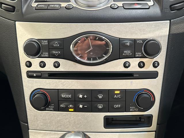 スカイライン ３７０ＧＴ　タイプＳ　ＥＴＣ　バックカメラ　ナビ　アルミホイール　オートライト　ＨＩＤ　ＡＴ　スマートキー　電動格納ミラー　盗難防止システム　パワーシート　ＣＤ　衝突安全ボディ　ＡＢＳ　ＥＳＣ　エアコン（8枚目）