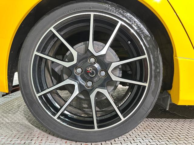 アクア Ｇ　Ｇ’ｓ　ＥＴＣ　バックカメラ　ナビ　ＴＶ　アルミホイール　オートライト　スマートキー　電動格納ミラー　ＣＶＴ　衝突安全ボディ　ＡＢＳ　ＣＤ　ＤＶＤ再生　ＵＳＢ　ミュージックプレイヤー接続可（43枚目）