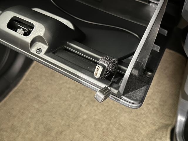 モコ Ｘ　ナビ　ＴＶ　スマートキー　アイドリングストップ　電動格納ミラー　ベンチシート　ＣＶＴ　盗難防止システム　ＡＢＳ　ＣＤ　ＵＳＢ　アルミホイール　衝突安全ボディ　エアコン　パワーステアリング（34枚目）