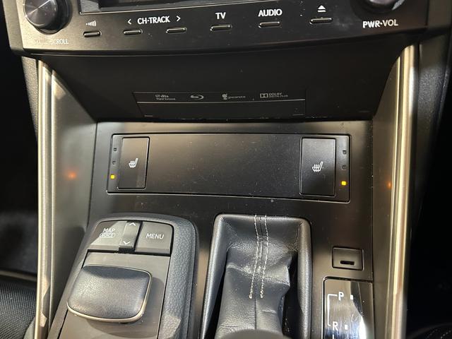 LEXUS IS IS300H