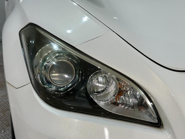 フーガ ３７０ＧＴ　タイプＳ　ＢＯＳＥサウンド　本革シート　ＥＴＣ　オートクルーズコントロール　バックカメラ　ナビ　ＴＶ　アルミホイール　オートライト　ＨＩＤ　ＡＴ　スマートキー　電動格納ミラー　パワーシート　オットマン　ＣＤ（24枚目）