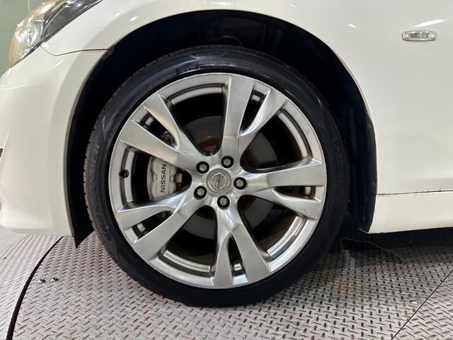 フーガ ３７０ＧＴ　タイプＳ　ＢＯＳＥサウンド　本革シート　ＥＴＣ　オートクルーズコントロール　バックカメラ　ナビ　ＴＶ　アルミホイール　オートライト　ＨＩＤ　ＡＴ　スマートキー　電動格納ミラー　パワーシート　オットマン　ＣＤ（47枚目）