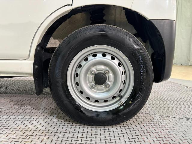 ハイゼットカーゴ ＤＸ　ＳＡＩＩＩ　軽バン　衝突被害軽減システム　ＥＴＣ　両側スライドドア　キーレスエントリー　アイドリングストップ　オートマチックハイビーム　ＥＳＣ（36枚目）