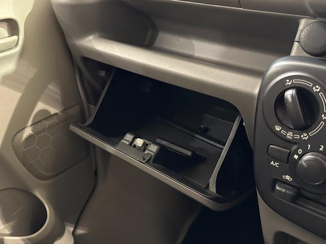 エブリイ ＰＣリミテッド　衝突被害軽減システム　クリアランスソナー　ＥＴＣ　ナビ　バックカメラ　両側スライドドア　キーレスエントリー　電動格納ミラー　オートライト（32枚目）