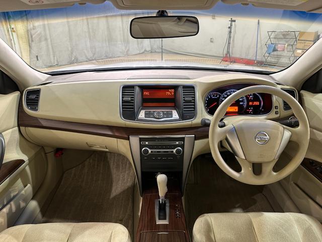 ティアナ 250XE ワンオーナー ETC オートライト CVT スマートキー 電動格納ミラー 盗難防止システム CD ミュージックプレイヤー接続可 衝突安全ボディ ABS エアコン パワーステアリング パワーウィンドウ(4枚目)