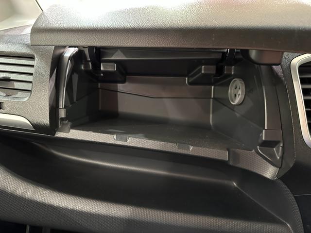 MITSUBISHI DELICA D:2 S