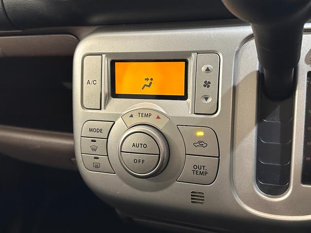 モコ E ショコラティエ エアロスタイル ETC ナビ TV オートライト スマートキー 電動格納ミラー ベンチシート AT 盗難防止システム ABS CD USB アルミホイール 衝突安全ボディ エアコン パワーステアリング(10枚目)