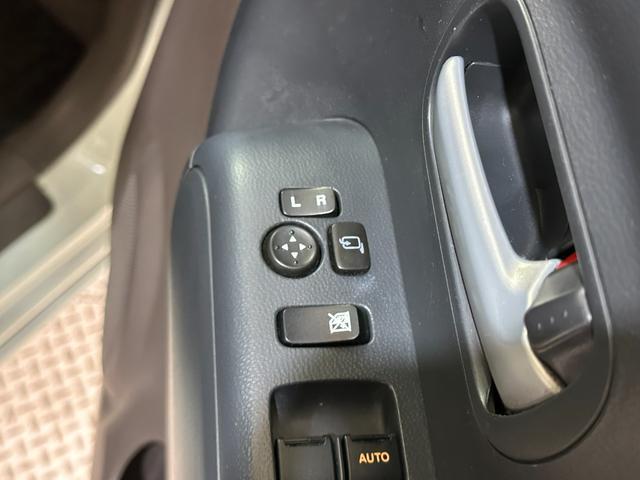 モコ E ショコラティエ エアロスタイル ETC ナビ TV オートライト スマートキー 電動格納ミラー ベンチシート AT 盗難防止システム ABS CD USB アルミホイール 衝突安全ボディ エアコン パワーステアリング(31枚目)