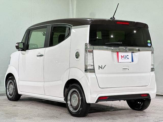 HONDA N-BOX SLASH G L NOVA COUNTRY STYLE