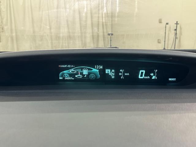 プリウス L ETC ナビ オートライト CVT スマートキー 電動格納ミラー 盗難防止システム 衝突安全ボディ ABS エアコン パワーステアリング パワーウィンドウ 運転席エアバッグ アルミホイール(40枚目)