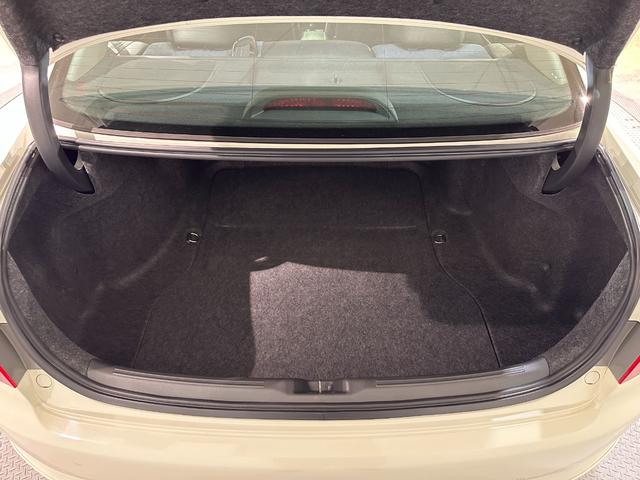 アコード タイプS ハーフレザー ETC オートクルーズコントロール ナビ アルミホイール オートライト HID AT キーレスエントリー 電動格納ミラー 盗難防止システム パワーシート CD エアバッグ(19枚目)