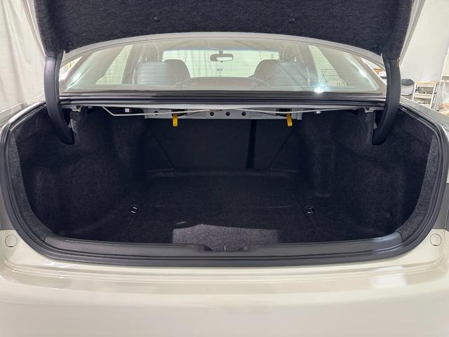 アコード タイプS ハーフレザー ETC オートクルーズコントロール ナビ アルミホイール オートライト HID AT キーレスエントリー 電動格納ミラー 盗難防止システム パワーシート CD エアバッグ(34枚目)