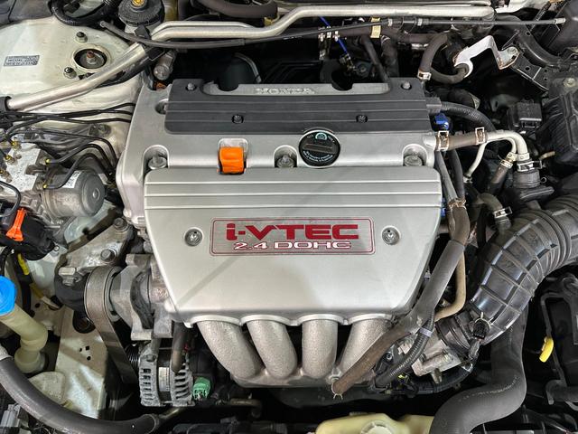 アコード タイプS ハーフレザー ETC オートクルーズコントロール ナビ アルミホイール オートライト HID AT キーレスエントリー 電動格納ミラー 盗難防止システム パワーシート CD エアバッグ(35枚目)