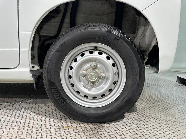 当店のお車をご覧いただきましてありがとうございます。お車についてのご質問やお見積りのご依頼、ご購入にあたってのご相談などお気軽にお問い合わせ下さい!