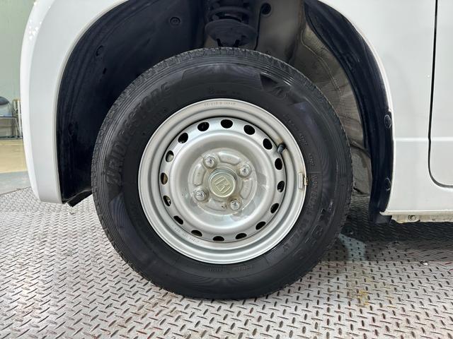 当店のお車をご覧いただきましてありがとうございます。お車についてのご質問やお見積りのご依頼、ご購入にあたってのご相談などお気軽にお問い合わせ下さい!