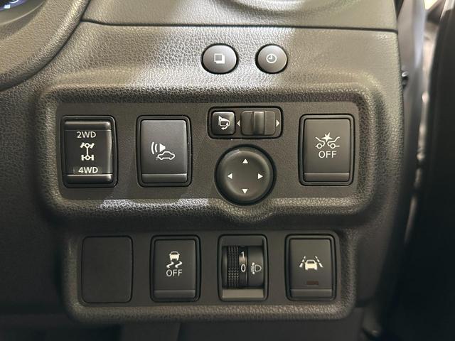 ノート e-パワー B FOUR 4WD ETC 全周囲カメラ ナビ クリアランスソナー 衝突被害軽減システム オートライト スマートキー 電動格納ミラー 盗難防止システム 衝突安全ボディ ABS パワーウインドウ エアバッグ(12枚目)