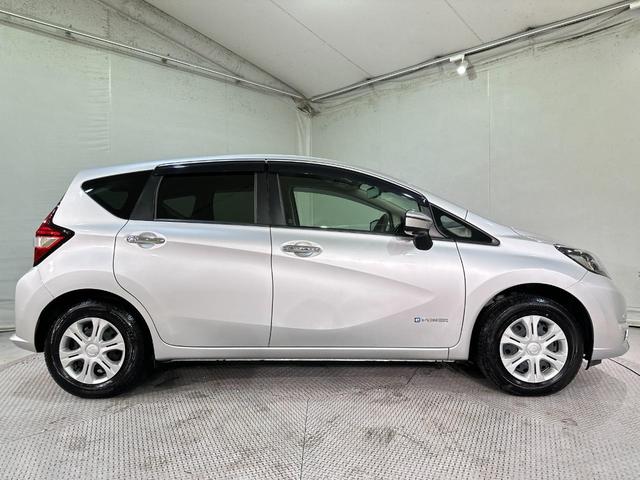 ノート e-パワー B FOUR 4WD ETC 全周囲カメラ ナビ クリアランスソナー 衝突被害軽減システム オートライト スマートキー 電動格納ミラー 盗難防止システム 衝突安全ボディ ABS パワーウインドウ エアバッグ(18枚目)