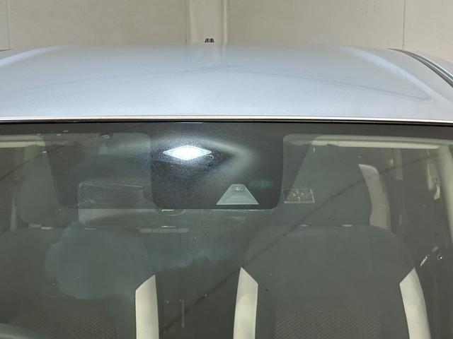 ノート e-パワー B FOUR 4WD ETC 全周囲カメラ ナビ クリアランスソナー 衝突被害軽減システム オートライト スマートキー 電動格納ミラー 盗難防止システム 衝突安全ボディ ABS パワーウインドウ エアバッグ(42枚目)