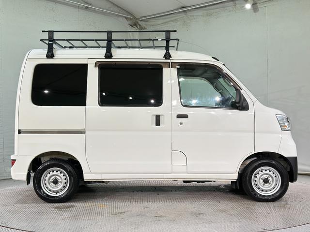 ハイゼットカーゴ DX SAIII AT 衝突被害軽減システム 両側スライドドア キーレスエントリー アイドリングストップ オートマチックハイビーム オートライト ESC エアコン パワーステアリング ABS パワーウインドウ(17枚目)