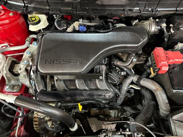 エクストレイル 20X エマージェンシーブレーキパッケージ 4WD ETC 全周囲カメラ クリアランスソナー オートクルーズコントロール 衝突被害軽減システム ナビ TV オートライト アルミホイール スマートキー アイドリングストップ パワーウインドウ(23枚目)