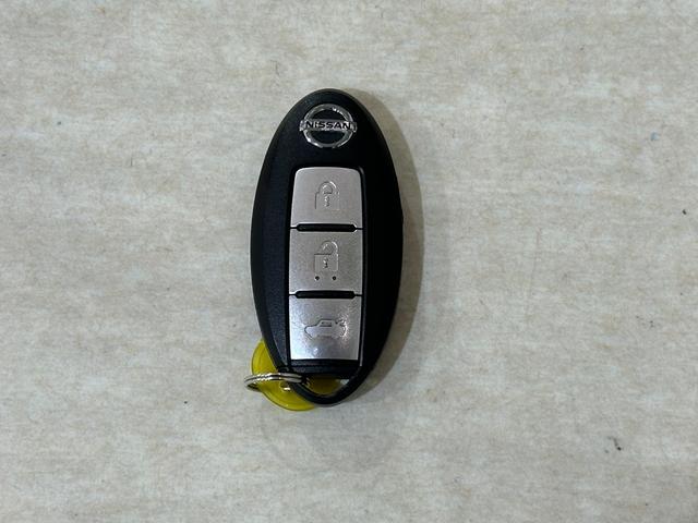 フーガ 250GT タイプP 革シート ワンオーナー ETC オートクルーズコントロール バックカメラ ナビ TV アルミホイール オートライト HID サンルーフ AT シートエアコン スマートキー 電動格納ミラー(14枚目)