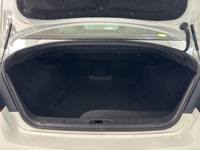 フーガ 250GT タイプP 革シート ワンオーナー ETC オートクルーズコントロール バックカメラ ナビ TV アルミホイール オートライト HID サンルーフ AT シートエアコン スマートキー 電動格納ミラー(21枚目)