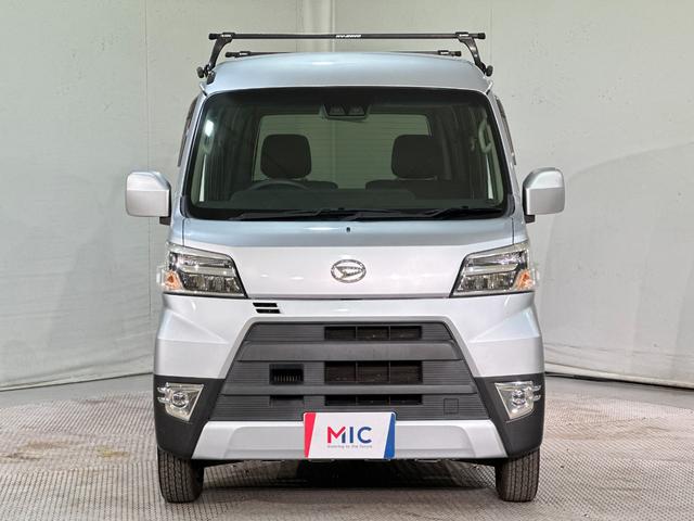 ハイゼットカーゴ クルーズターボSAIII ワンオーナー AT 衝突被害軽減システム ナビ 両側スライドドア キーレスエントリー アイドリングストップ 電動格納ミラー オートマチックハイビーム アルミホイール ABS ESC ターボ(15枚目)