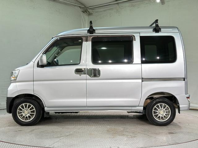 ハイゼットカーゴ クルーズターボSAIII ワンオーナー AT 衝突被害軽減システム ナビ 両側スライドドア キーレスエントリー アイドリングストップ 電動格納ミラー オートマチックハイビーム アルミホイール ABS ESC ターボ(20枚目)