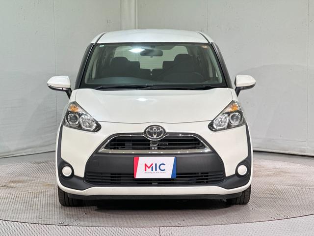 シエンタ X Vパッケージ 4WD ETC バックカメラ ナビ TV 両側スライドドア キーレスエントリー 3列シート CVT CD ミュージックプレイヤー接続可 衝突安全ボディ ABS ESC パワーステアリング エアバッグ(16枚目)