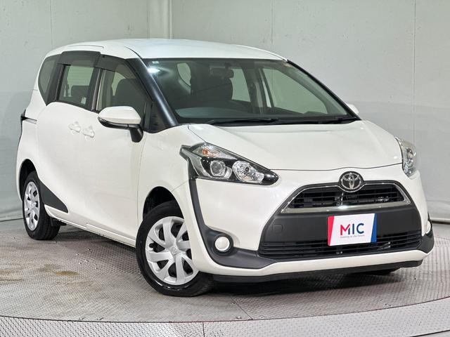 シエンタ X Vパッケージ 4WD ETC バックカメラ ナビ TV 両側スライドドア キーレスエントリー 3列シート CVT CD ミュージックプレイヤー接続可 衝突安全ボディ ABS ESC パワーステアリング エアバッグ(17枚目)