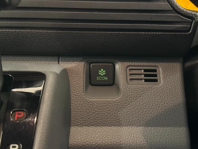 ご覧頂きまして誠に有難うございます!!是非ご来店して頂き、実際にご覧になって頂ければと思います。お客様からのご連絡をスタッフ一同、心よりお待ちしております