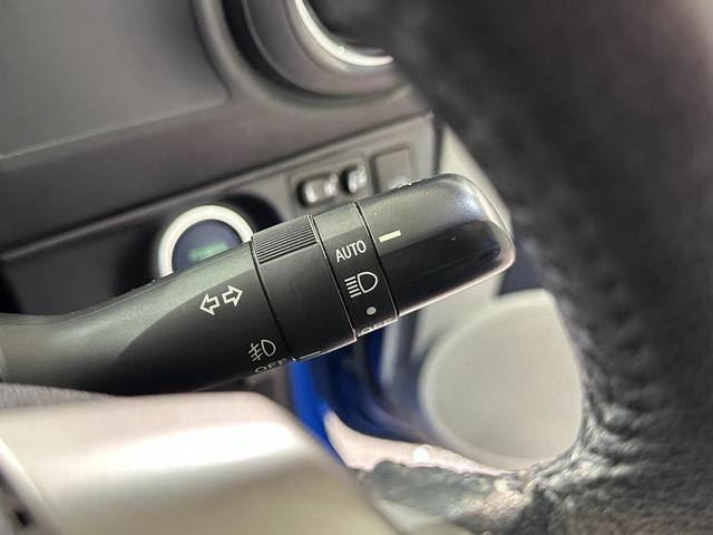 アクア G ETC バックカメラ ナビ TV アルミホイール オートライト ヘッドライトウォッシャー スマートキー 電動格納ミラー 衝突安全ボディ ABS ESC CD DVD再生 ABS リヤスポイラー(14枚目)