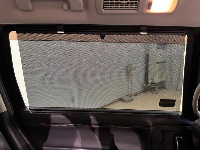 エルグランド ３５０ハイウェイスター　ＥＴＣ　全周囲カメラ　ナビ　ＴＶ　両側電動スライドドア　オートライト　ＨＩＤ　スマートキー　電動格納ミラー　後席モニター　３列シート　ＣＶＴ　アルミホイール　ＡＢＳ　エアバッグ　パワーウインドウ（39枚目）