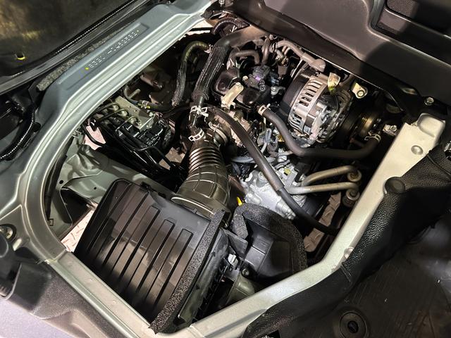 ハイゼットカーゴ DX SAIII AT 衝突被害軽減システム 両側スライドドア キーレスエントリー アイドリングストップ オートマチックハイビーム ABS ESC エアコン パワーステアリング エアバッグ(22枚目)