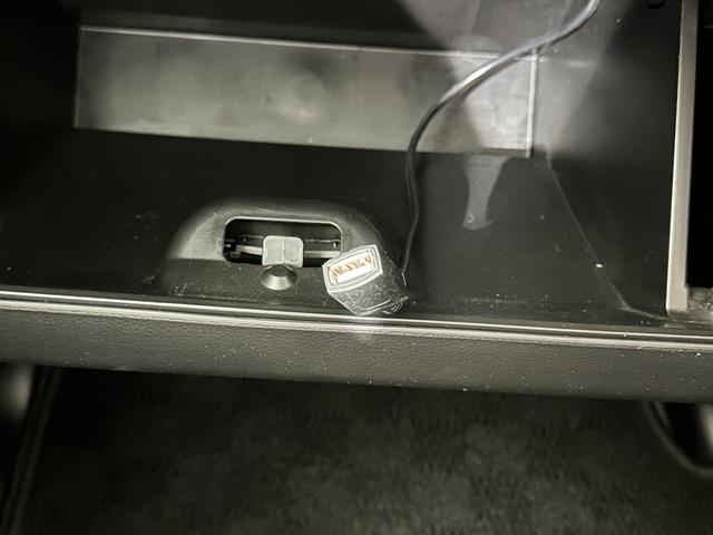 スペーシア ハイブリッドＸ　ＥＴＣ　バックカメラ　両側電動スライドドア　ナビ　クリアランスソナー　衝突被害軽減システム　オートライト　ＬＥＤヘッドランプ　スマートキー　アイドリングストップ　電動格納ミラー　シートヒーター（23枚目）