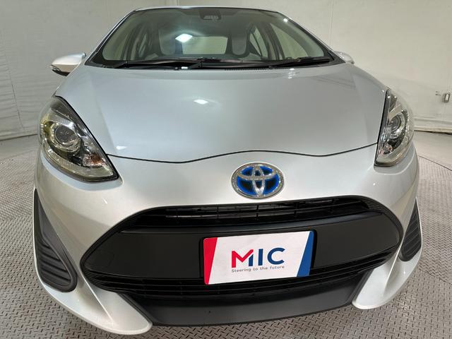 アクア L バックカメラ ナビ 衝突被害軽減システム オートマチックハイビーム キーレスエントリー 電動格納ミラー 衝突安全ボディ ABS ESC CD DVD再生 エアバッグ パワーウインドウ(26枚目)