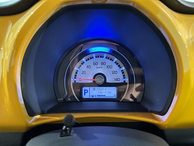 ハスラー Ｊ　ナビ　４ＷＤ　ＥＴＣ　全周囲カメラ　ＴＶ　衝突被害軽減システム　オートライト　ＨＩＤ　スマートキー　アイドリングストップ　電動格納ミラー　シートヒーター　ベンチシート　パワーステアリング（35枚目）