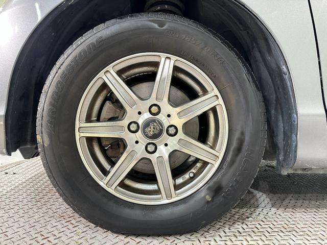 フリード Ｇ　ハイウェイエディション　ＥＴＣ　バックカメラ　ナビ　ＴＶ　両側スライド・片側電動　ＨＩＤ　キーレスエントリー　電動格納ミラー　３列シート　ウォークスルー　ＣＶＴ　アルミホイール　ＣＤ　ＤＶＤ再生　衝突安全ボディ（39枚目）