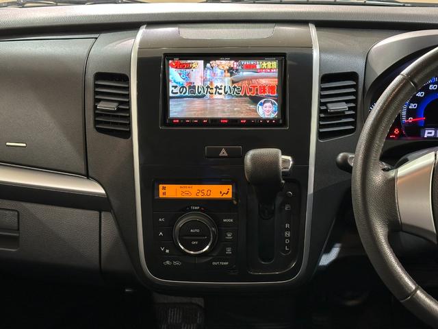 発進時や後退時に必ず操作するレバーです。操作のしやすさが肝になってきます。ぜひ一度体感してください。