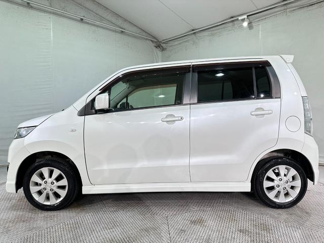 ご覧いただきありがとうございます♪気になったお車がありましたらお気軽にお電話をください♪