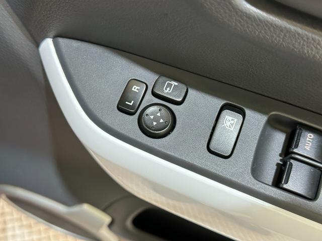 ハスラー Ｘターボ　ＥＴＣ　全周囲カメラ　ナビ　ＴＶ　衝突被害軽減システム　オートライト　ＨＩＤ　スマートキー　アイドリングストップ　電動格納ミラー　シートヒーター　ベンチシート　ＡＢＳ　パワーウインドウ（30枚目）