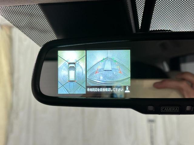 【全周囲カメラ】真上から車を見たようにモニターで確認ができる。是非実際の車で体感してみてください。