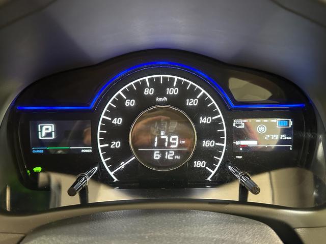 ノート ｅ－パワー　Ｂ　ＥＴＣ　バックカメラ　ナビ　クリアランスソナー　レーンアシスト　衝突被害軽減システム　オートライト　スマートキー　電動格納ミラー　ＣＶＴ　ＥＳＣ　Ｂｌｕｅｔｏｏｔｈ（8枚目）