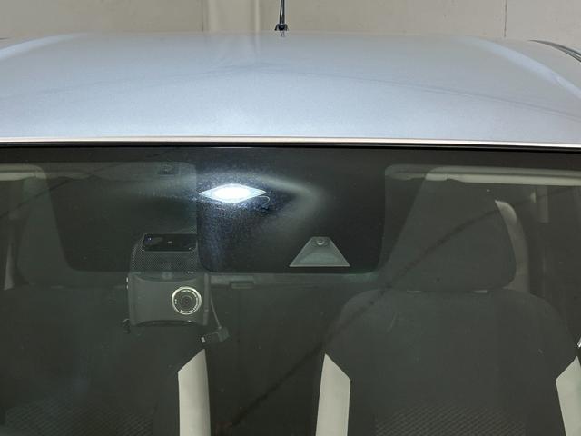 ノート ｅ－パワー　Ｂ　ＥＴＣ　バックカメラ　ナビ　クリアランスソナー　レーンアシスト　衝突被害軽減システム　オートライト　スマートキー　電動格納ミラー　ＣＶＴ　ＥＳＣ　Ｂｌｕｅｔｏｏｔｈ（30枚目）