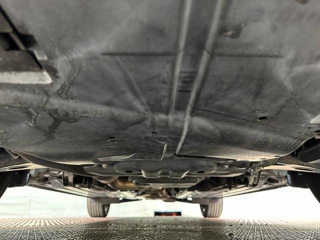 ＸＶ ２．０ｉ－Ｌ　アイサイト　ナビ　４ＷＤ　ＥＴＣ　アダプティブクルーズコントロール　レーンアシスト　パワーシート　衝突被害軽減システム　オートライト　ＨＩＤ　アルミホイール　スマートキー　アイドリングストップ　電動格納ミラー（28枚目）