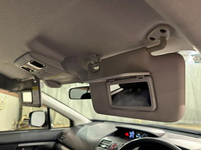 ＸＶ ２．０ｉ－Ｌ　アイサイト　ナビ　４ＷＤ　ＥＴＣ　アダプティブクルーズコントロール　レーンアシスト　パワーシート　衝突被害軽減システム　オートライト　ＨＩＤ　アルミホイール　スマートキー　アイドリングストップ　電動格納ミラー（34枚目）