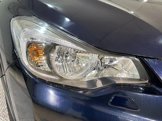 ＸＶ ２．０ｉ－Ｌ　アイサイト　ナビ　４ＷＤ　ＥＴＣ　アダプティブクルーズコントロール　レーンアシスト　パワーシート　衝突被害軽減システム　オートライト　ＨＩＤ　アルミホイール　スマートキー　アイドリングストップ　電動格納ミラー（43枚目）