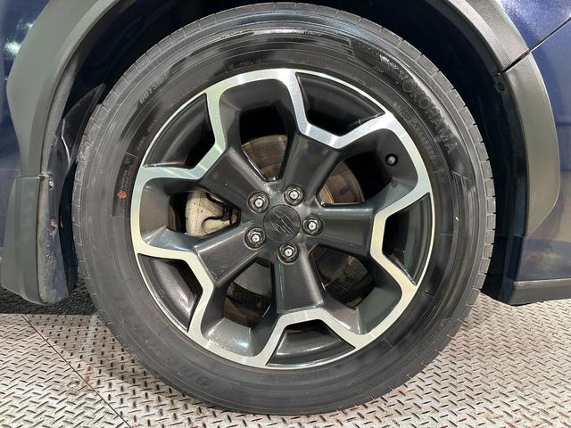 ＸＶ ２．０ｉ－Ｌ　アイサイト　ナビ　４ＷＤ　ＥＴＣ　アダプティブクルーズコントロール　レーンアシスト　パワーシート　衝突被害軽減システム　オートライト　ＨＩＤ　アルミホイール　スマートキー　アイドリングストップ　電動格納ミラー（48枚目）